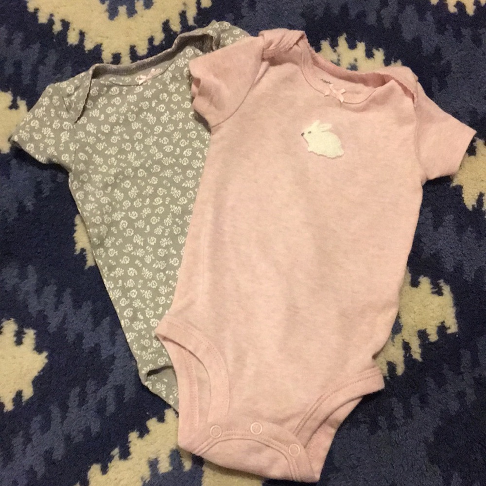 Carters onesies (5 piece set), size 3 months - Picture 2 of 3